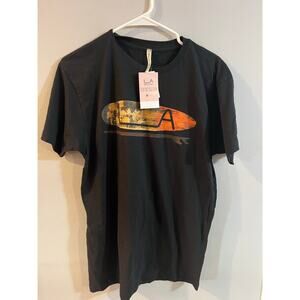 LA original Surfboard design Women’s Tshirt- size medium- NWT